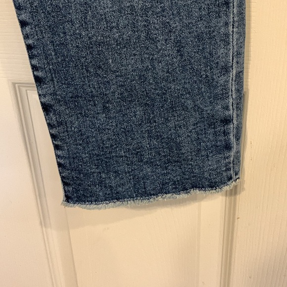 Vervet Los Angeles Amber Mid-rise Skinny Blue Distressed Jeans NWT Size 32 - Picture 6 of 9